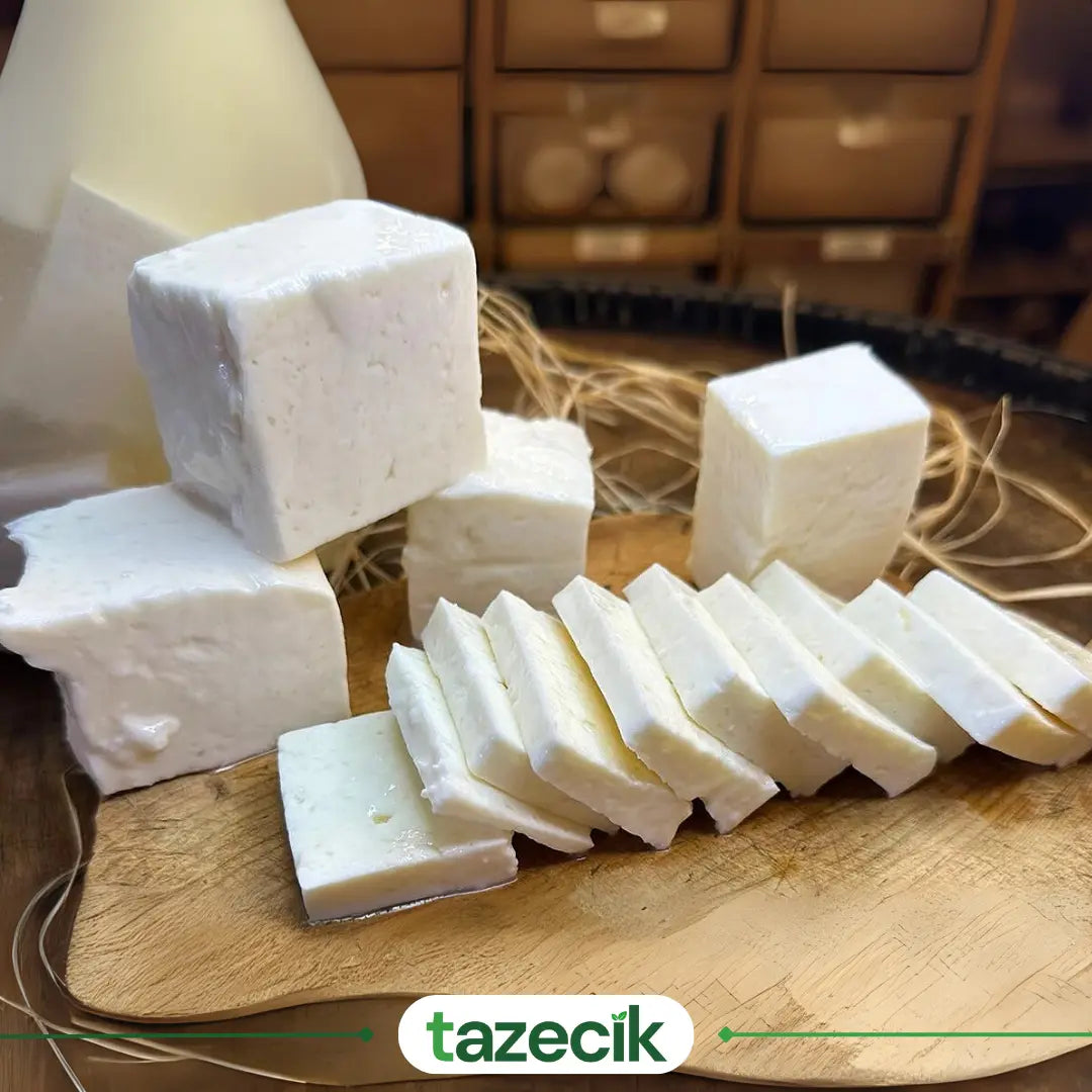 Salamura Köy Peyniri – 1kg (Vakumlu Paket) Tazecik